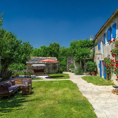 Prázdninový dům Village Miljavci *