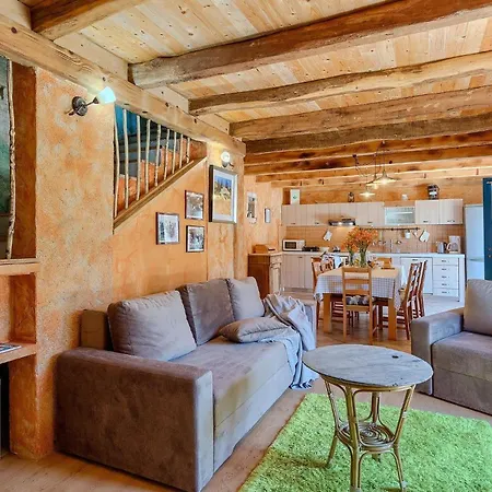 Village Miljavci Сasa de vacaciones Lovrinici