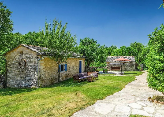 בית נופש Village Miljavci