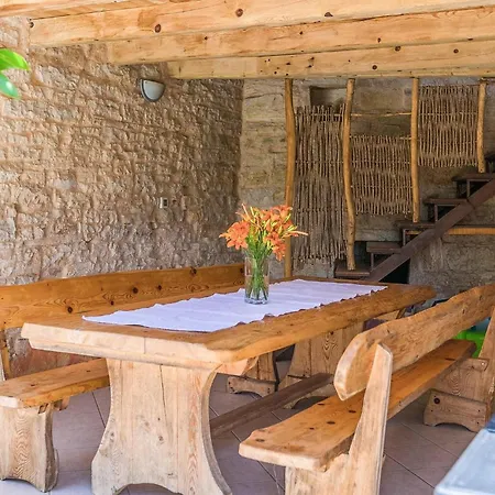 Dom wakacyjny Village Miljavci Lovrinici